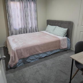 Kate acrage, Auckland